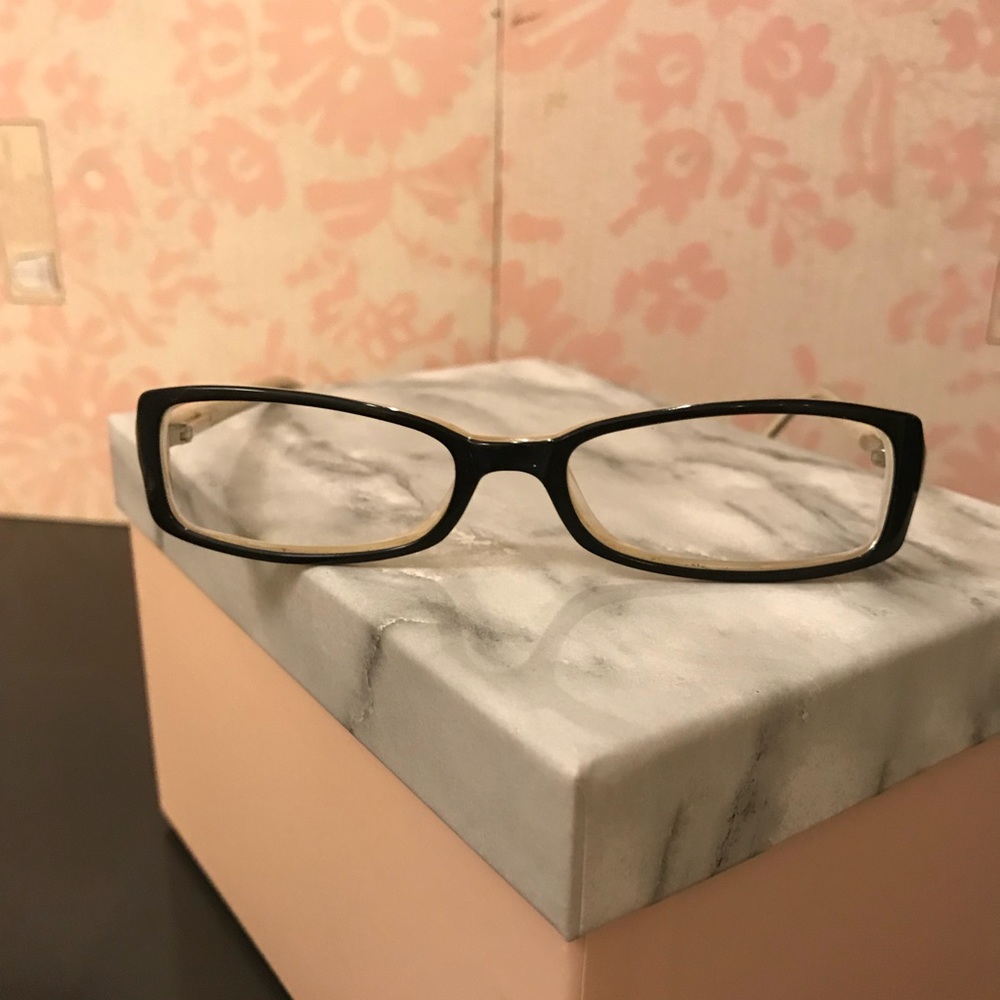 Vogue black frames